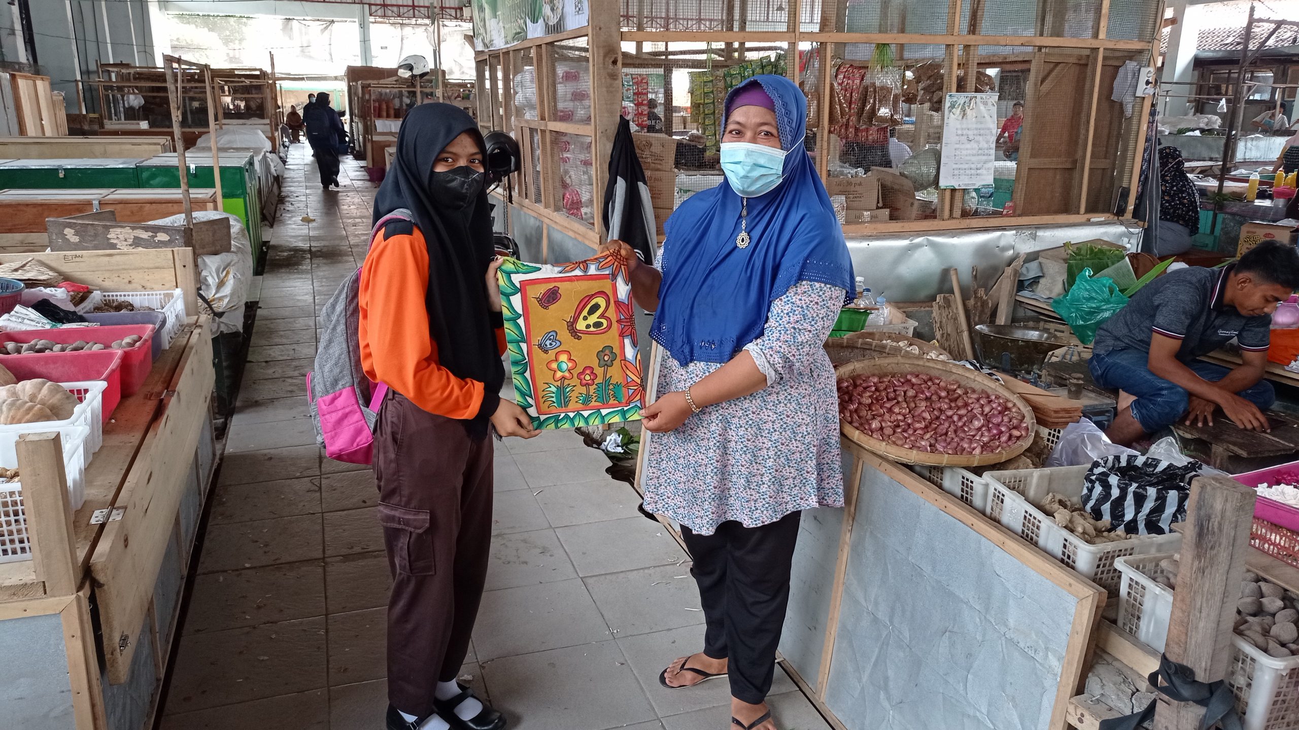 Kampanye Pengurangan Penggunaan Tas Kresek di Pasar Talun